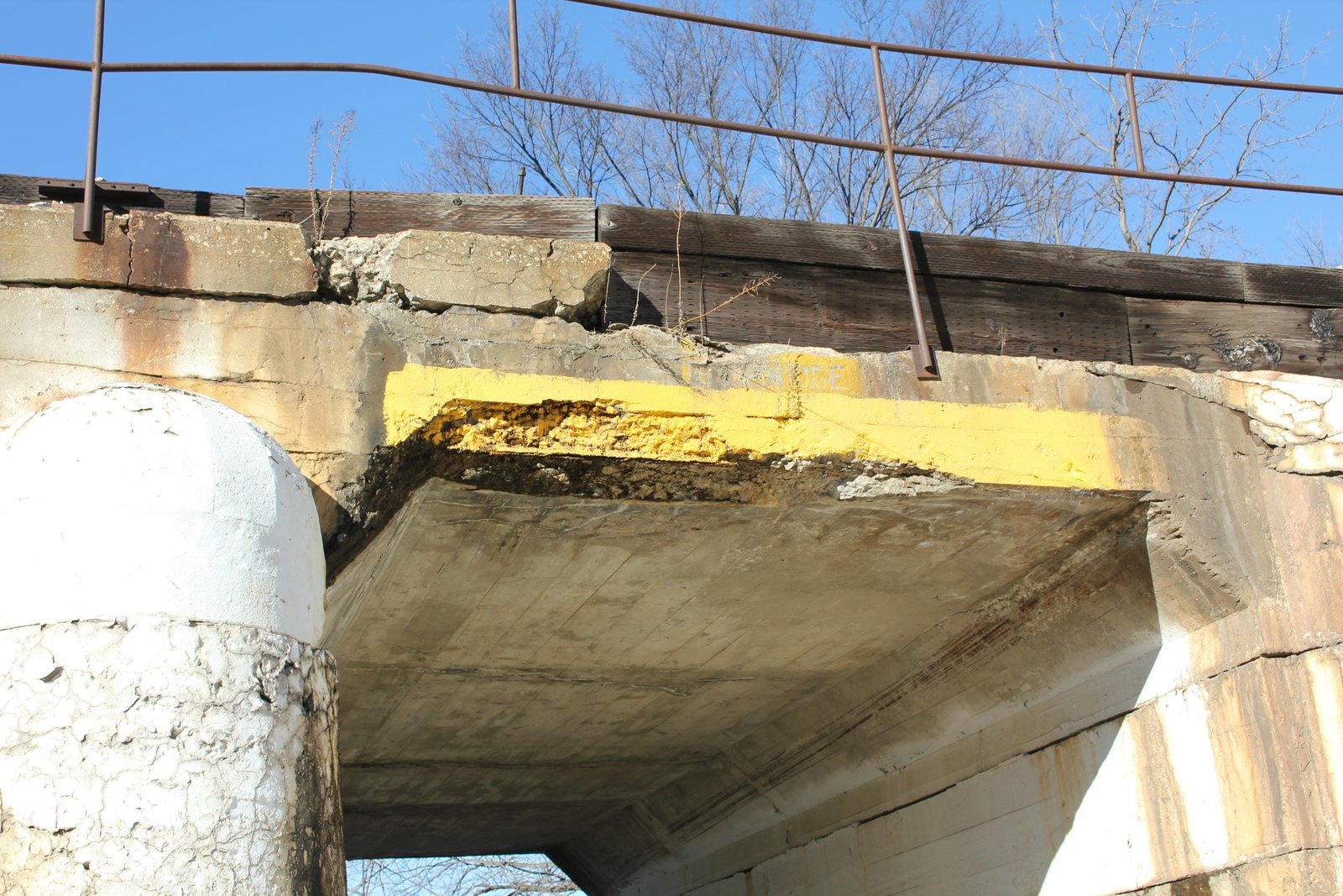 East span